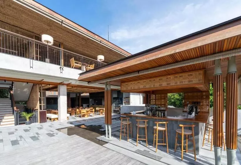 リゾートホテル Alaya Suites Ubud