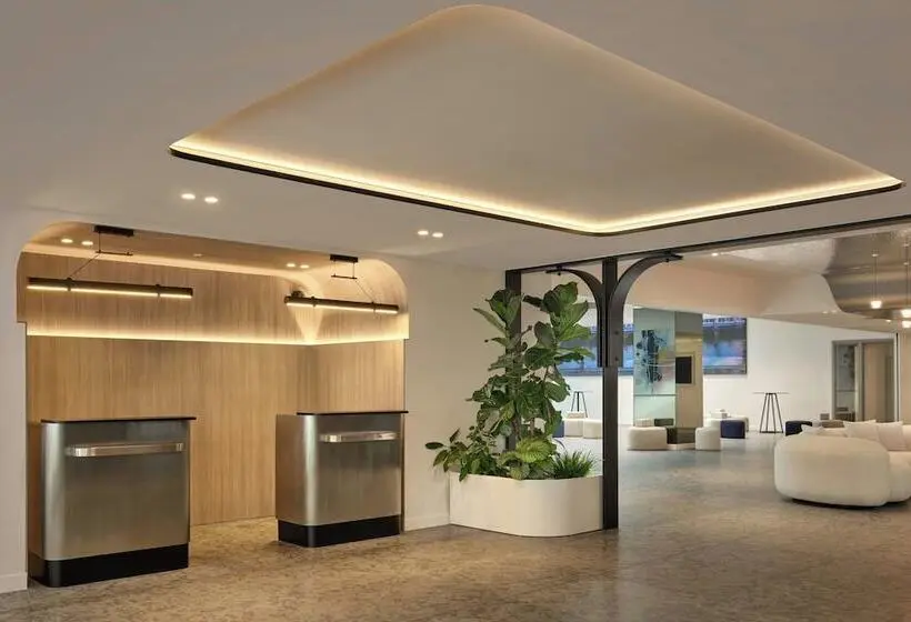 Hotelli Courtyard By Marriott Ghent