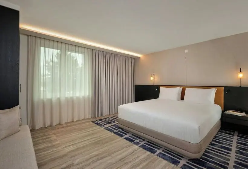 Hotelli Courtyard By Marriott Ghent