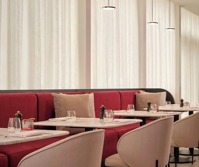 Hotelli Courtyard By Marriott Ghent