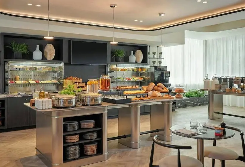 Hotelli Courtyard By Marriott Ghent