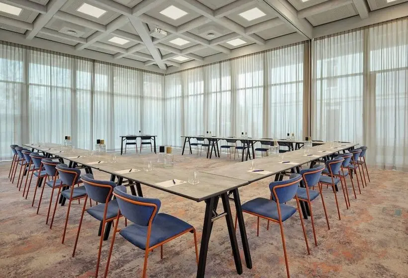 Hotelli Courtyard By Marriott Ghent