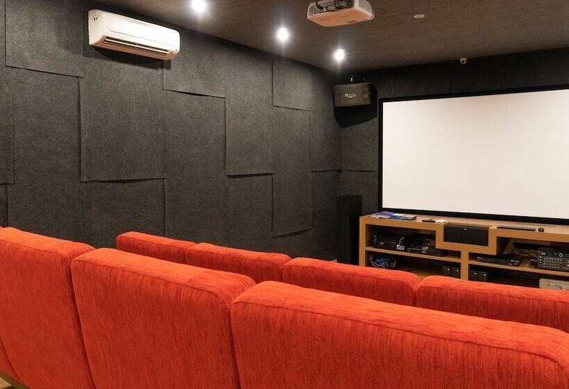 בית מלון כפרי Umah Nusa Dua Residence