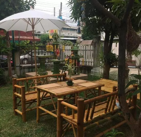 پانسیون Lotus Place Sukhothai