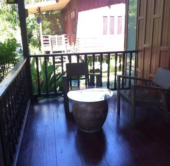 پانسیون Lotus Place Sukhothai