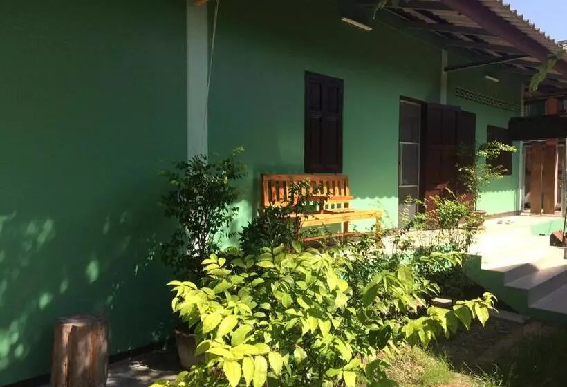 پانسیون Lotus Place Sukhothai