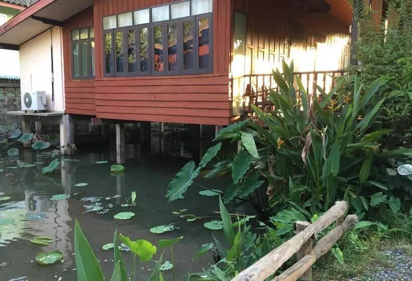 پانسیون Lotus Place Sukhothai