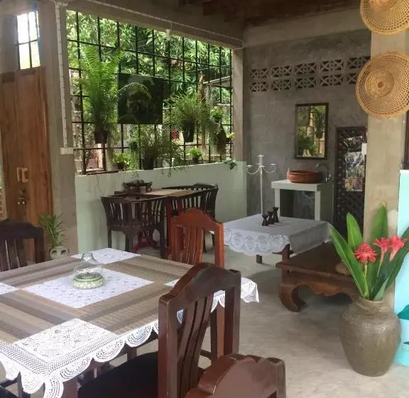 پانسیون Lotus Place Sukhothai