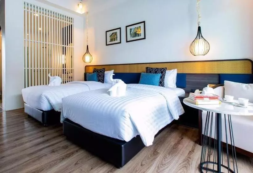 Chaanburi Boutique Resort