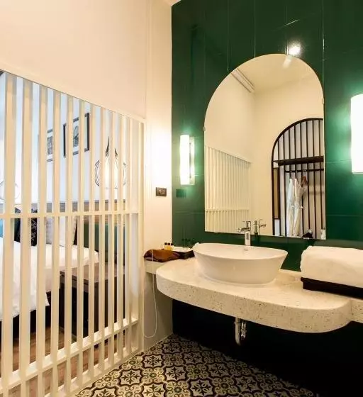 Chaanburi Boutique Resort