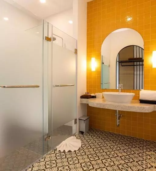 Chaanburi Boutique Resort