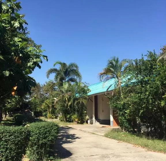 ユースホステル First Garden Home Resort