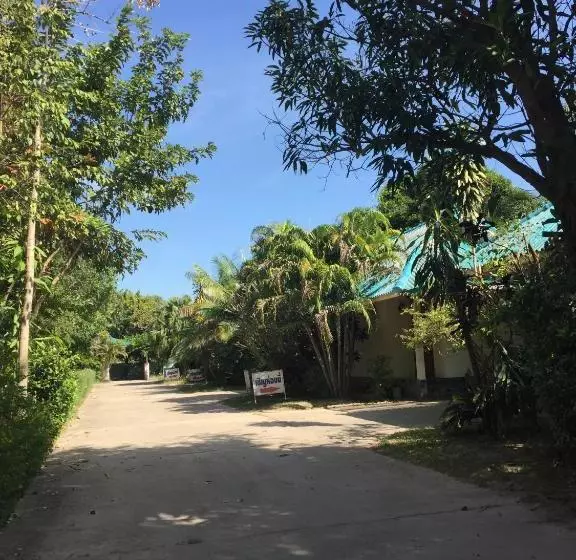 ユースホステル First Garden Home Resort