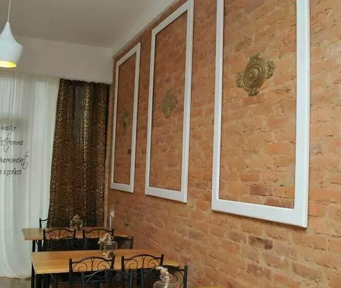 هتل Chateau Kutaisi
