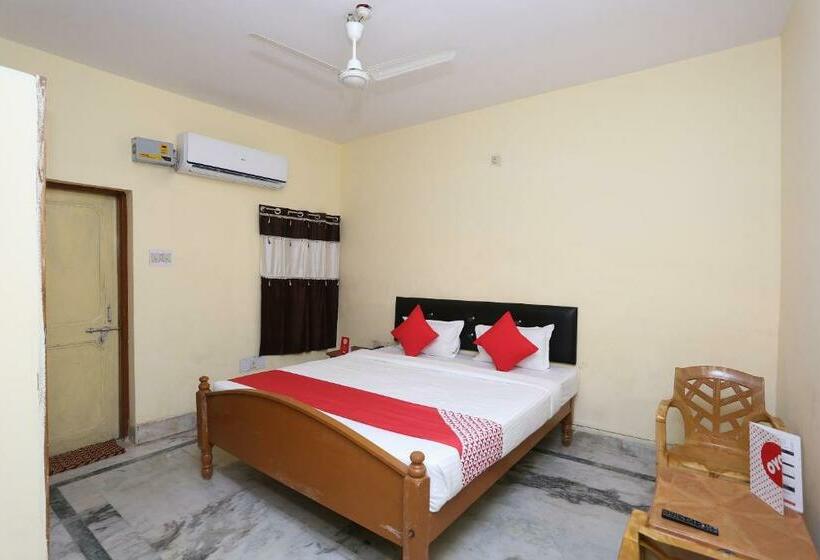 هتل Oyo 19323 Shiv Sai Guest House