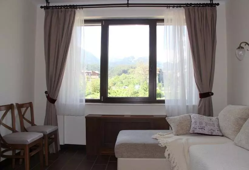 Hotel 7 Pools Spa Boutique