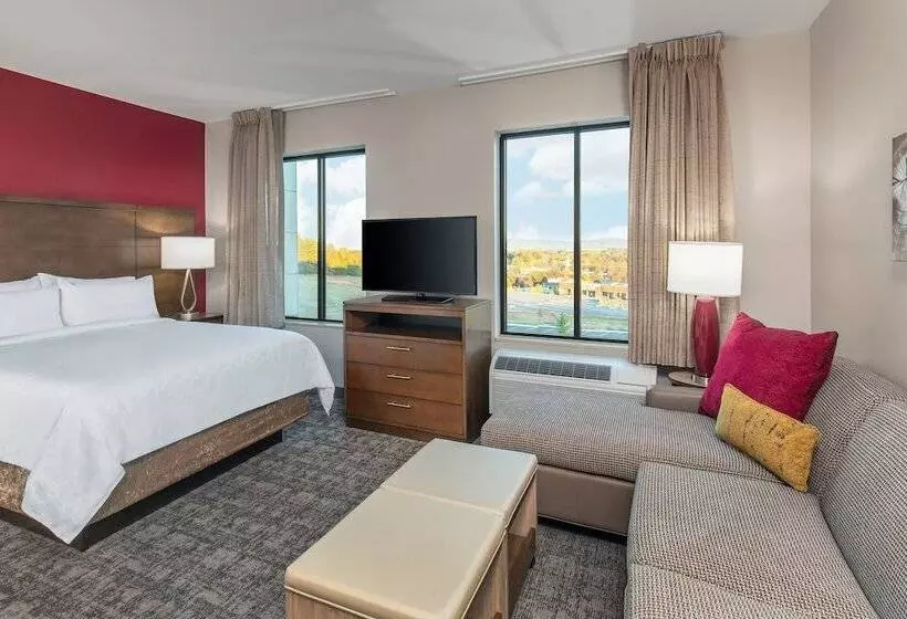 Hotelli Staybridge Suites Charlottesville Airport, An Ihg