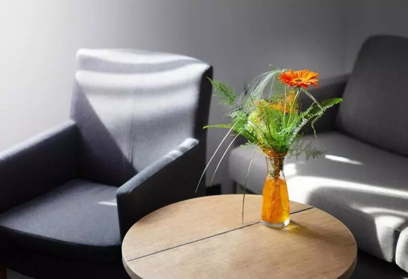 ホテル Tannenhaus