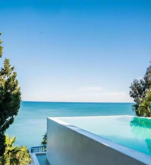 پانسیون Kahina Villa