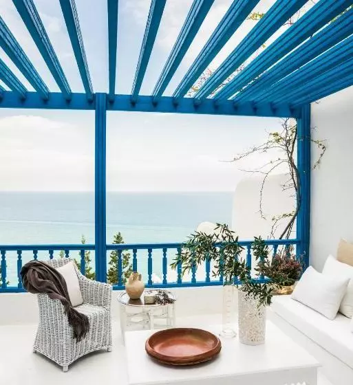 پانسیون Kahina Villa