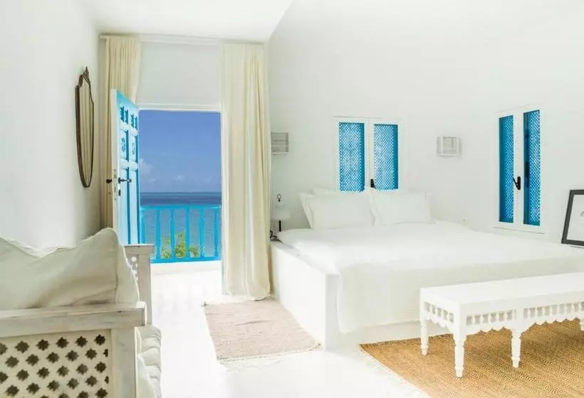 پانسیون Kahina Villa