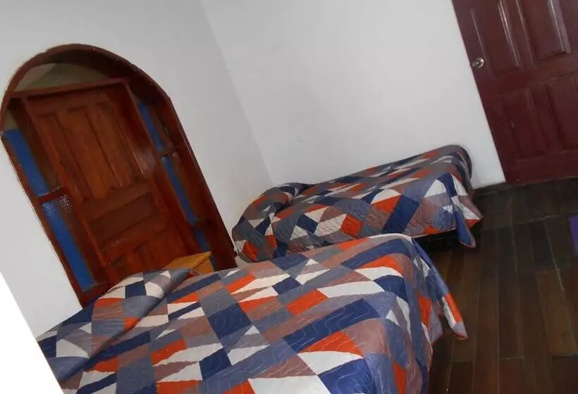 Retkeilymaja Hostal Rock Quito