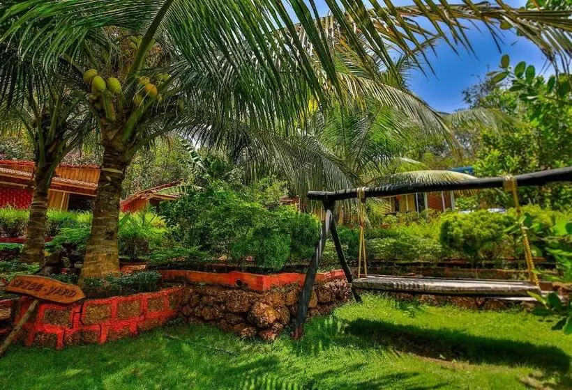 Hotelli Zulu Land Cottages Near Curlies Beach Shack And Shiva Valley Anjuna Beach
