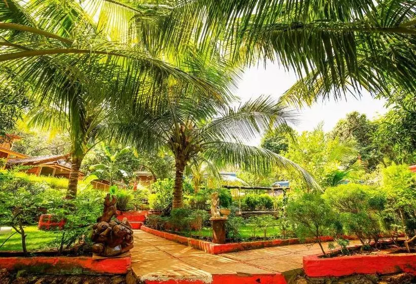Hotelli Zulu Land Cottages Near Curlies Beach Shack And Shiva Valley Anjuna Beach
