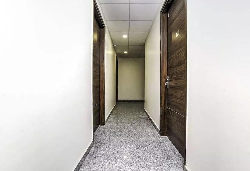 Oyo 16642 Flagship Hotel Mahadev