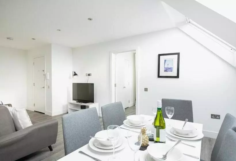 Reading Kings Road Lodge By Creatick Apartments