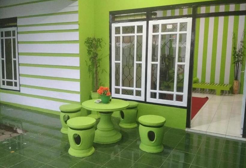 Bed and Breakfast Quinn Homestay