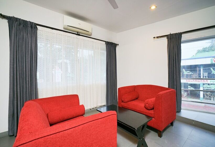 Super Hotel O Mookkannoor Tourist Home