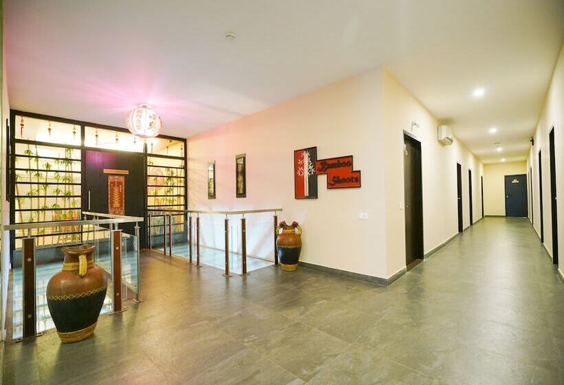 Super Hotel O Mookkannoor Tourist Home