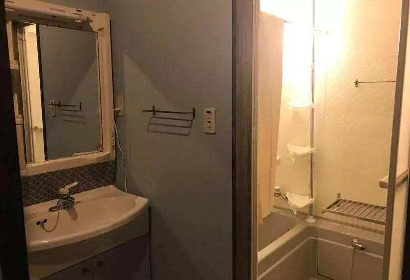 ペンション Guesthouse Lahar  Hostel