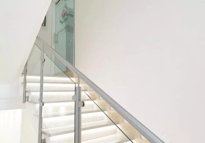 ベッドアンドブレックファースト Pomodoro Bed