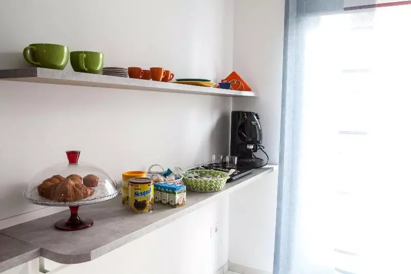 ベッドアンドブレックファースト Pomodoro Bed