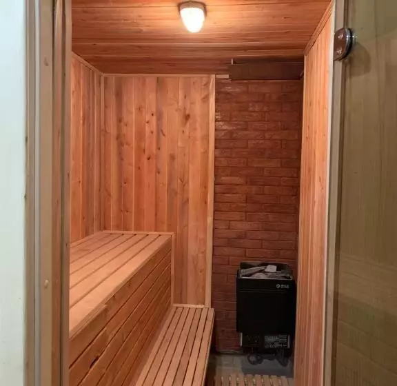 هتل Inn On Zhytomyrska