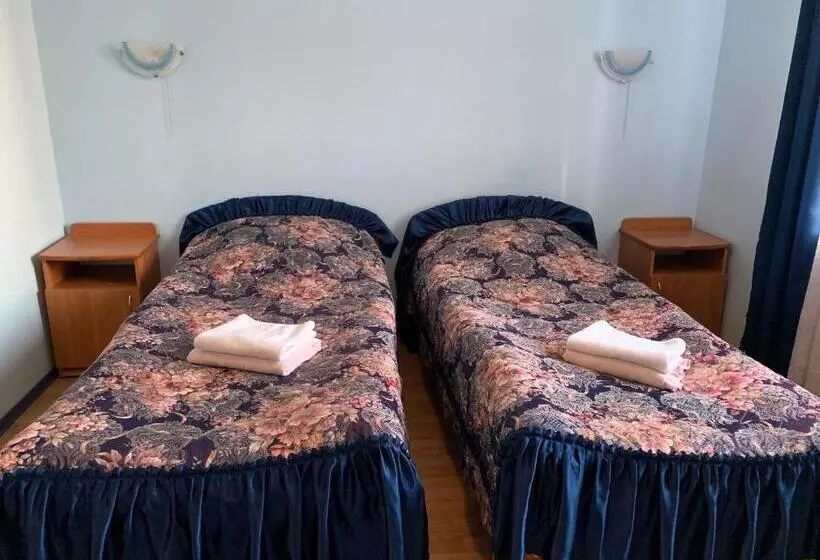 هتل Inn On Zhytomyrska