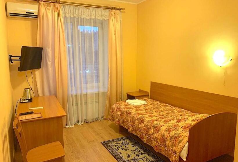 هتل Inn On Zhytomyrska