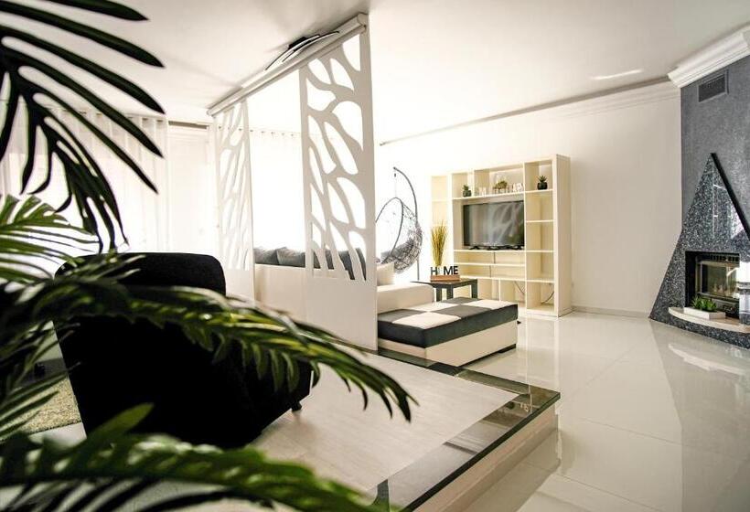 هتل Préstige Holidays Alojamentos