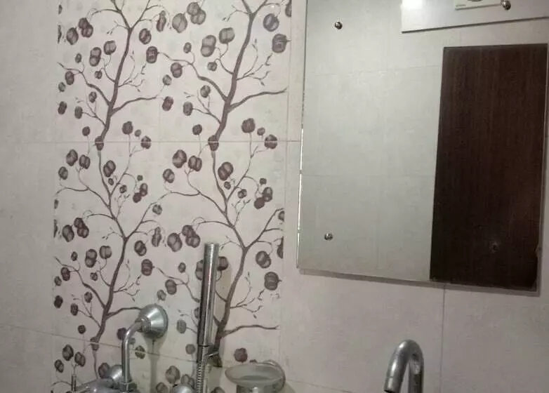 هتل Shree Bhakti Sagar