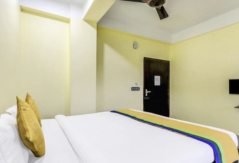 Hotel Treebo Trip Queens Casa