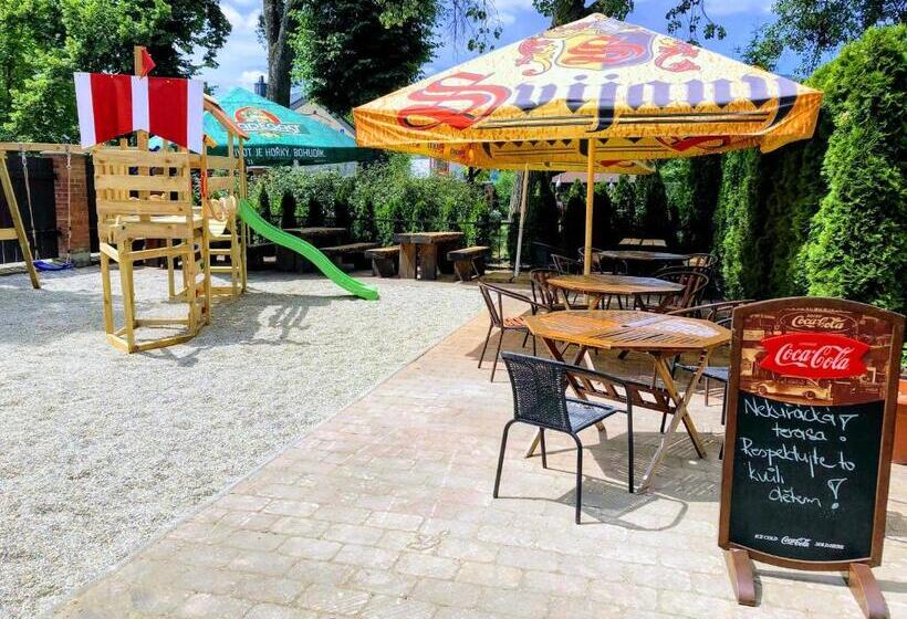 بنسيون Penzion Merlin