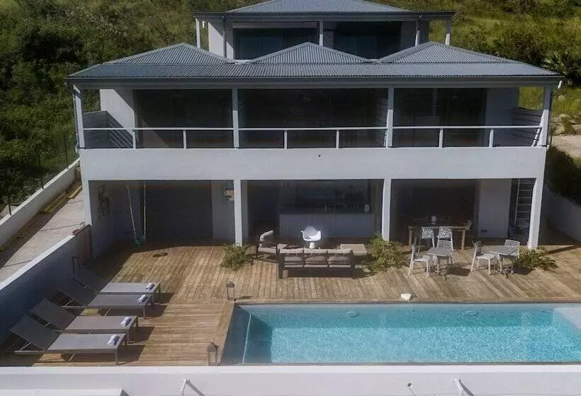 پانسیون Villa Jwi Lavi Boutique