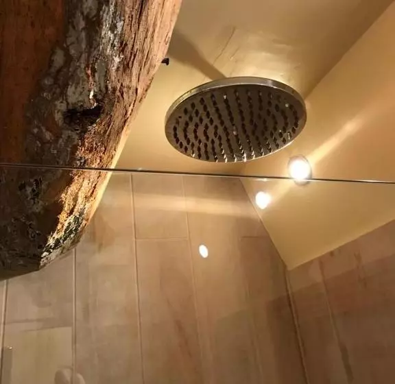 Hotelli The Rake Tapas Accommodation