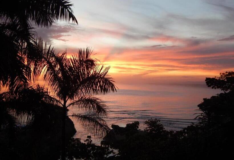 بنسيون Casa Federico