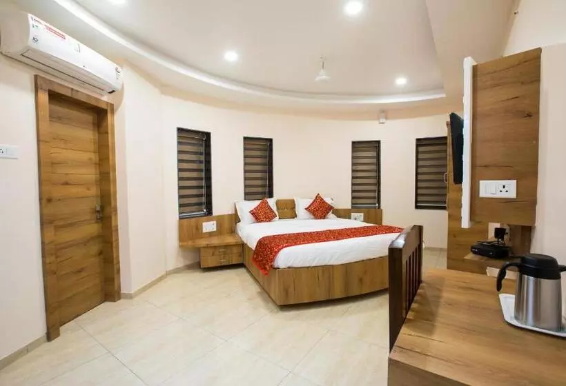 ホテル Balaji Palace