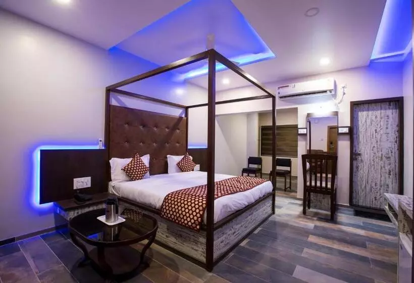 ホテル Balaji Palace