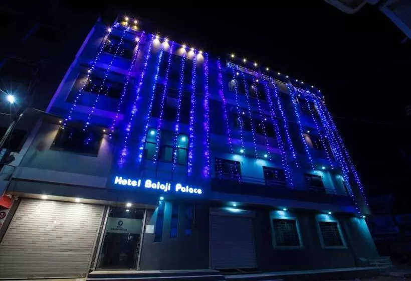 ホテル Balaji Palace