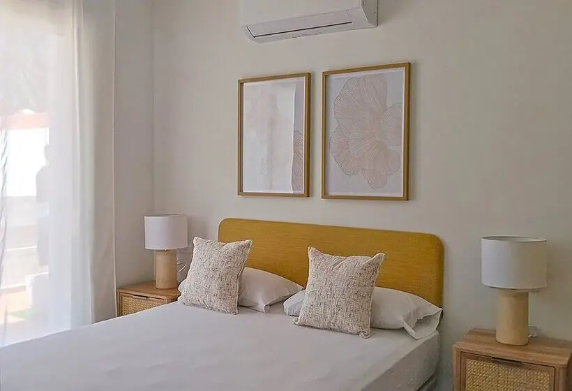 Apartamentos Nuevo Sol y Luna 3000